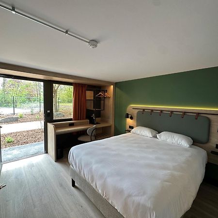 Hotel Campanile Clermont-Ferrand ~ Riom Exterior foto