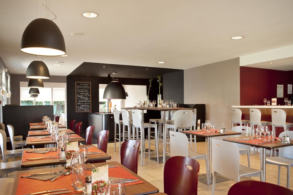 Hotel Campanile Clermont-Ferrand ~ Riom Restaurante foto